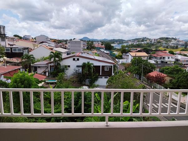 Appartement Ducos 3 pièce(s) 60.62 m2