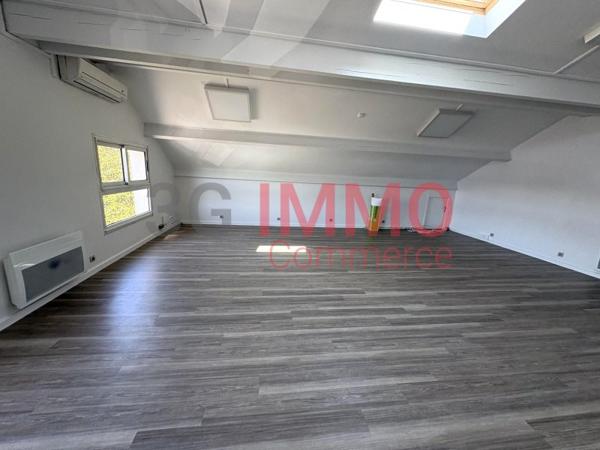 Location / Bureaux à Niort (79000)