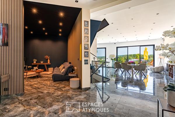 Maison d’architecte contemporaine de 410 m² avec piscine chauffée