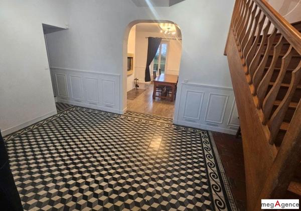 Maison à CLOYES LES TROIS RIVIERES, 28220 - 8 pièces 213m²