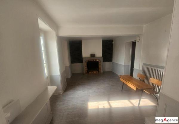 Maison à CLOYES LES TROIS RIVIERES, 28220 - 8 pièces 213m²