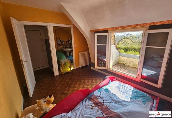 Maison à CLOYES LES TROIS RIVIERES, 28220 - 8 pièces 213m²