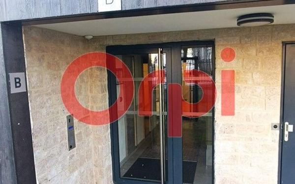 Appartement à vendre    3 pièces • 65 m2 Arzon