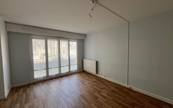 Appartement à vendre    1 pièce • 37,10 m2 Limoges