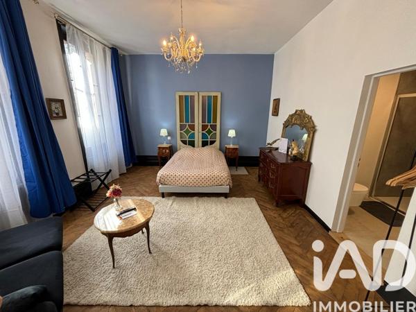 Maison à vendre 11 pièces 309 m² Châteauroux