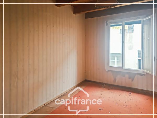 Immeuble et maison avec fort potentiel au cœur de Puymirol