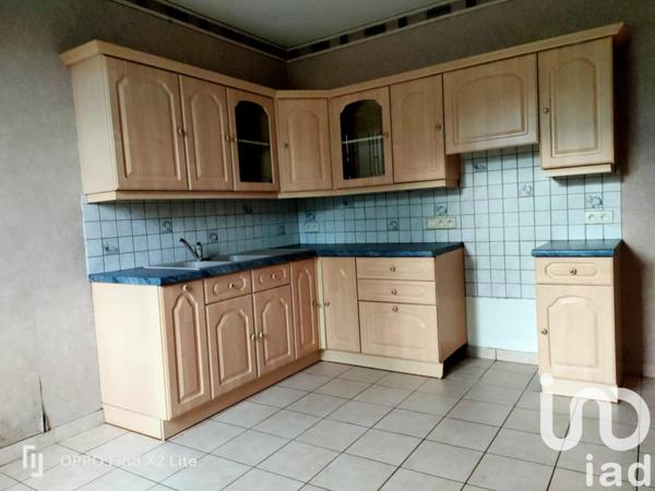 Maison 3 pièces de 56 m² à Domérat (03410)