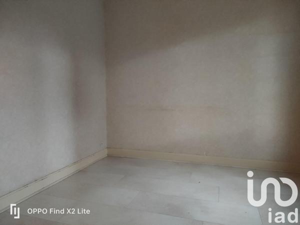 Maison 3 pièces de 56 m² à Domérat (03410)