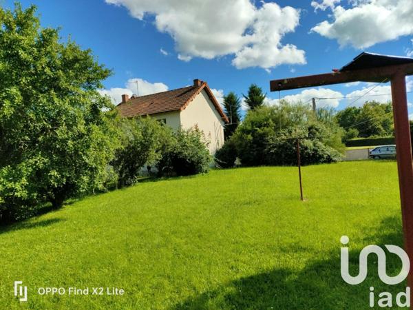 Maison 3 pièces de 56 m² à Domérat (03410)