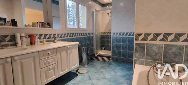 Maison à vendre 8 pièces 259 m² Gex