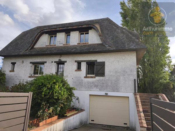 Vente                                                      Maison
                        
                     6 pièces                      176 m2                     à Olivet