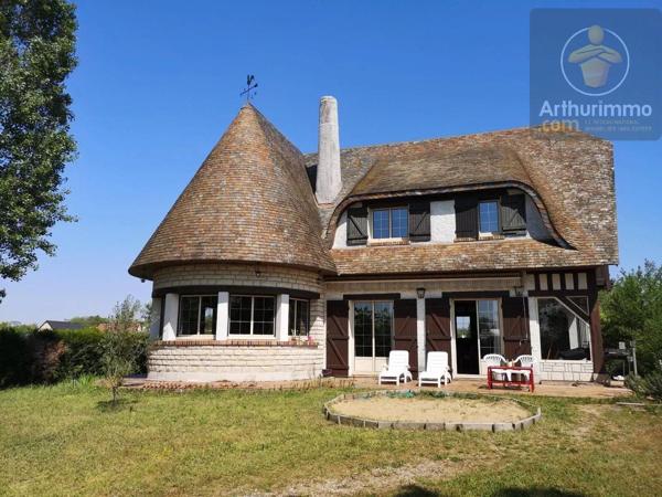 Vente                                                      Maison
                        
                     6 pièces                      176 m2                     à Olivet