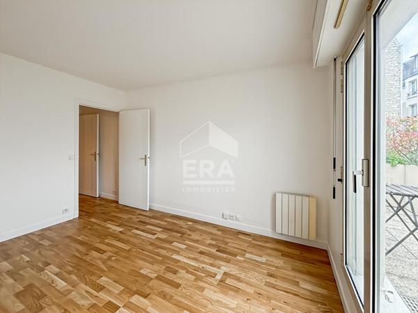 PARIS 16e - APPARTEMENT AVEC TERRASSE - BIEN RARE
