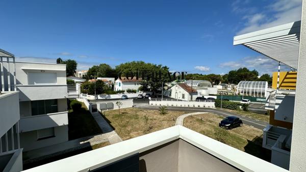 Royan (17200) ROYAN PONTAILLAC APPARTEMENT 2 PIÈCES BALCON AU PRIX DE 270 000 € HAI
