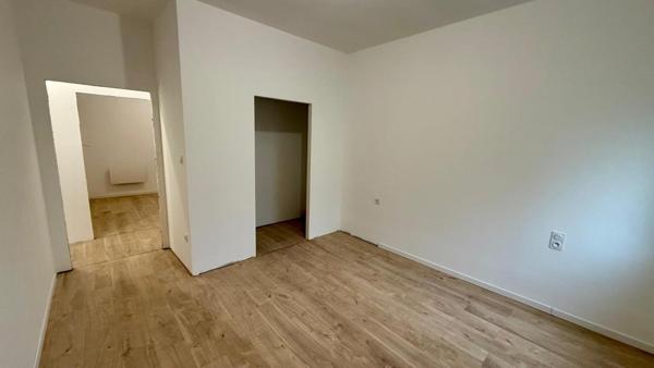 Maison neuve à l'entrée de Nancy