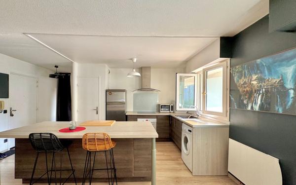 Appartement à vendre    2 pièces •  Le Haillan