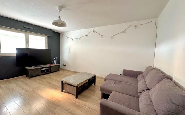 Appartement à vendre    2 pièces •  Le Haillan