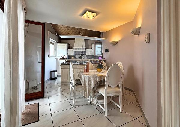 Maison 3 chambre(s) à vendre - Cluses, Haute-Savoie - 74