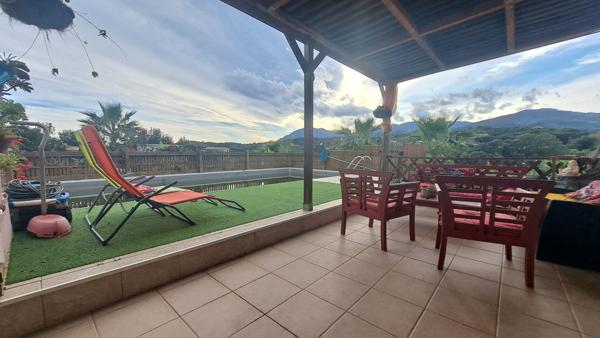 Maison Talasani 4 pièce(s) 113 m2 + T3 indépendant 44m²