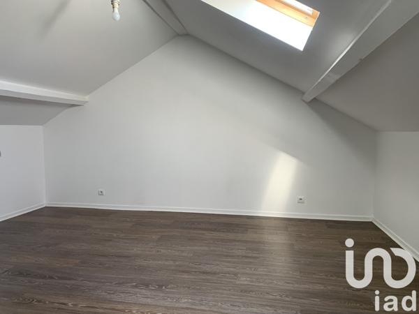 Appartement 4 pièces de 68 m² à Champigny (89340)