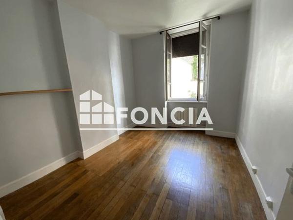 Location Appartement 2 pièces 47.28 m² - 5 MONTEE DES EPIES Lyon 69005