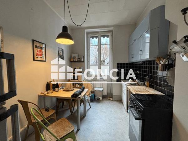 Location Appartement 2 pièces 47.28 m² - 5 MONTEE DES EPIES Lyon 69005