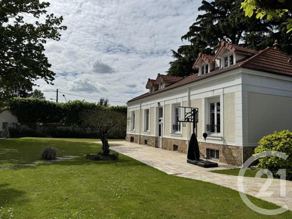 Maison à vendre  9 pièces - 260 m 2   SUCY EN BRIE  - 94