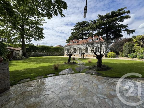 Maison à vendre  9 pièces - 260 m 2   SUCY EN BRIE  - 94
