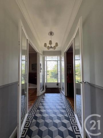 Maison à vendre  9 pièces - 260 m 2   SUCY EN BRIE  - 94