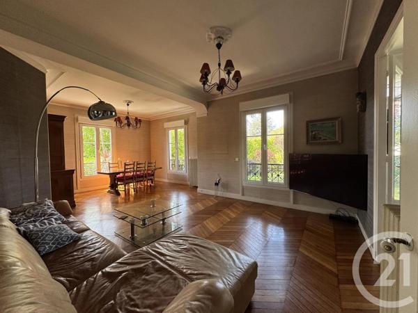 Maison à vendre  9 pièces - 260 m 2   SUCY EN BRIE  - 94