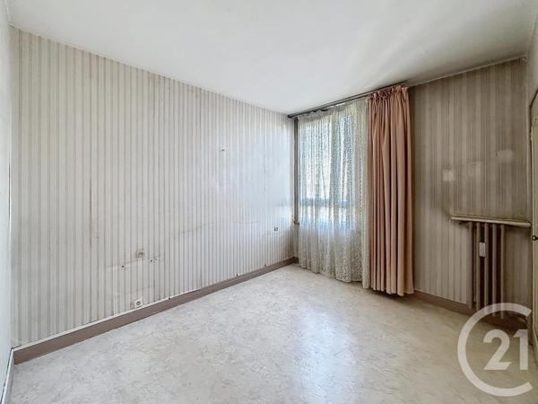 Appartement F5 à vendre  5 pièces - 79,57 m 2   GARGES LES GONESSE  - 95