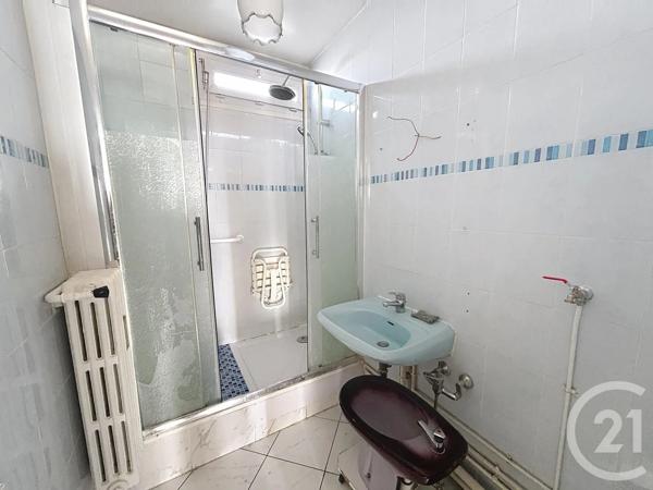 Appartement F5 à vendre  5 pièces - 79,57 m 2   GARGES LES GONESSE  - 95