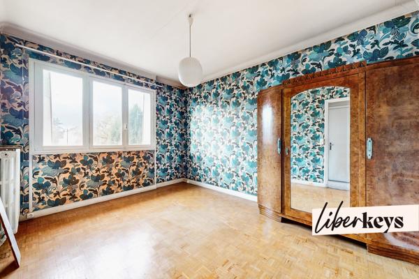 Maison familiale à fort potentiel (125m2) – Brunoy centre / Marché & RER