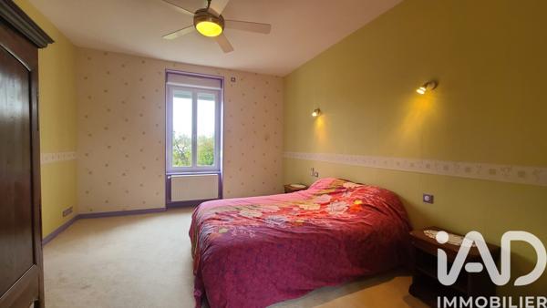 Maison à vendre 11 pièces 301 m² Noyant-Villages