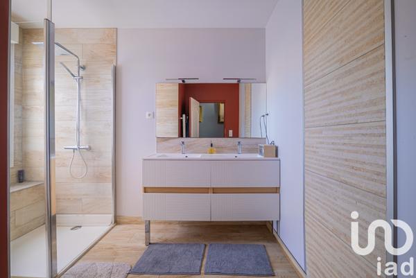 Maison à vendre 7 pièces 178 m² Changé