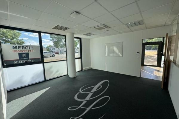 Location - BUREAUX 86 m 2