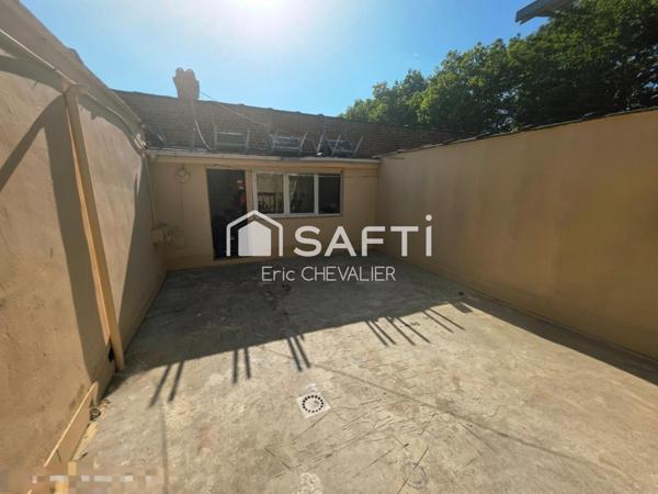 Maison avec 2 chambres et bureau avec grande terrasse