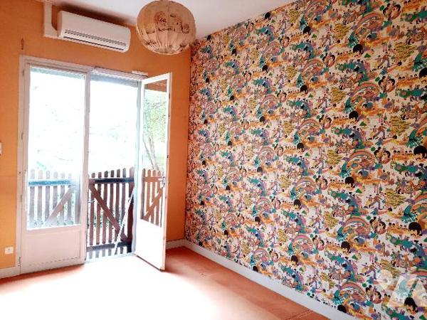 PROPRIETE AVEC GRAND PARC proche A77