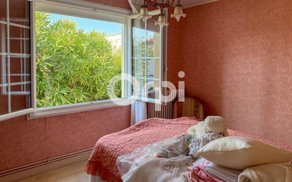 Maison à vendre    4 pièces •  Tonnay-Charente