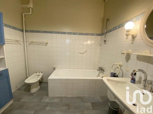 Maison de village 10 pièces de 300 m² à Malaucène (84340)