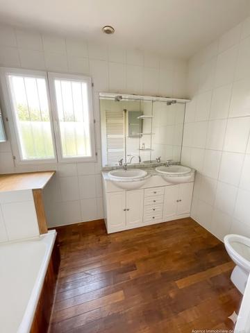 L'UNION. Villa de Type 7 proposant 178 m2 de potentiel - L'union (31240)
