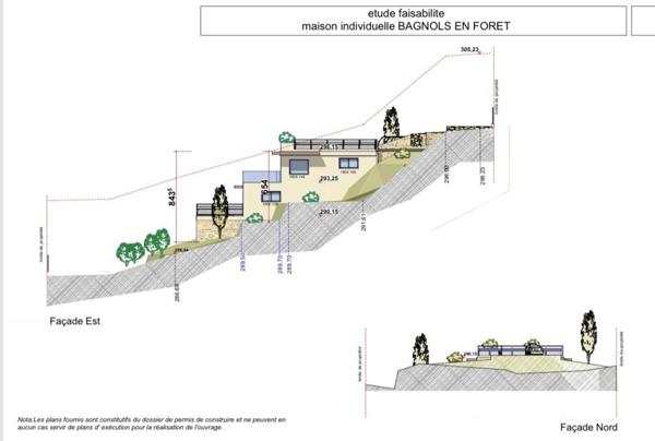 Terrain à vendre de 910 m² avec PC accordé à BAGNOLS EN FORET (83)