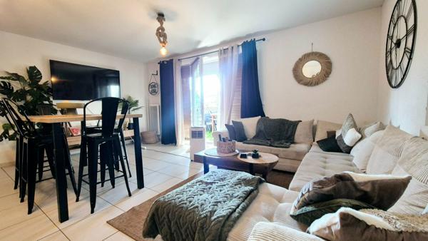 Appartement T3 à vendre à Frontignan - 65,65 m² - Résidence récente de 2020 - Terrasse de 12 m² - Parking privatif en sous-sol