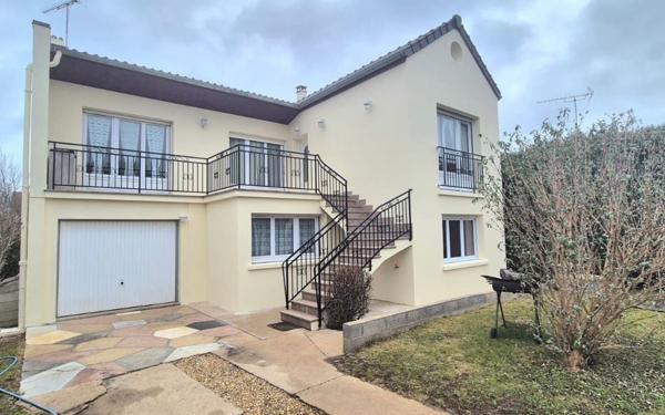 Maison à vendre    7 pièces •  Yerres