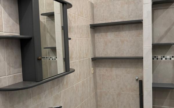 Appartement à louer    3 pièces • 66,90 m2 Marguerittes