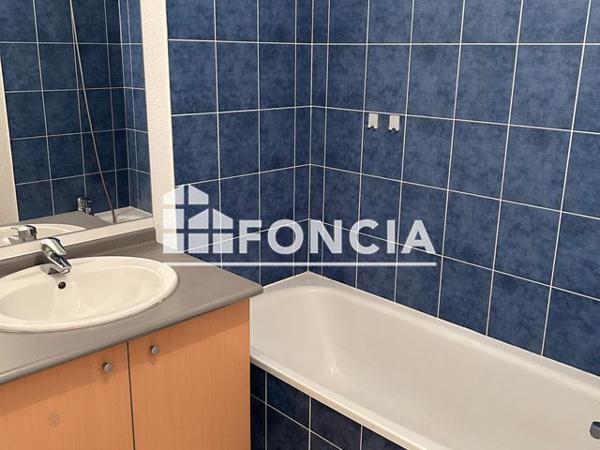 Location Appartement 2 pièces 32.87 m² - 13 RUE DU BOSQUET BLEU APPT C1 Montech 82700