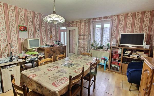 Maison à vendre    4 pièces •  Montcenis