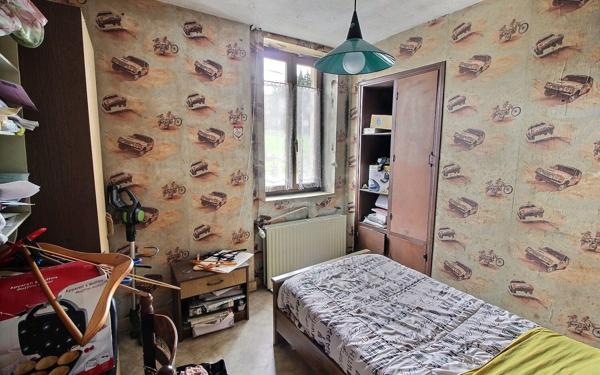 Maison à vendre    4 pièces •  Montcenis