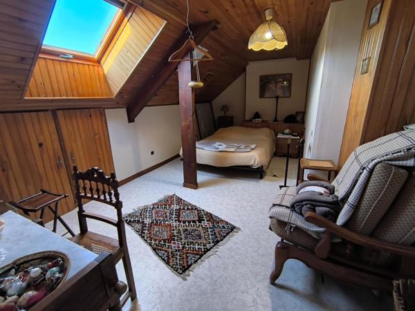 Magnifique jardin pour cette maison dans le bourg