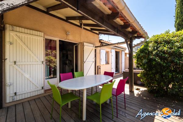 Maison à Saint-Pierre-la-Mer PAVILLON T3 AVEC GRANDE TERRASSE VUE DEGAGEE